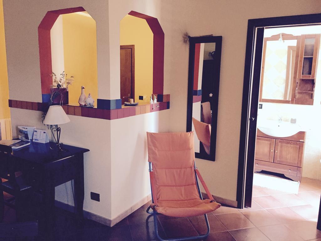 أليا Villa Della Mimosa الغرفة الصورة